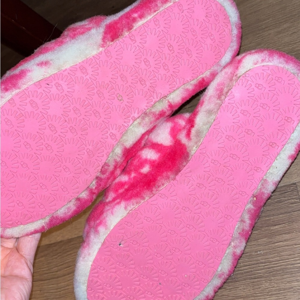 ugg fluff yeah slides - Picture 2 of 3